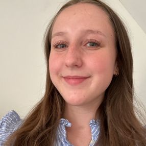 Leonie, Babysitter in Seevetal