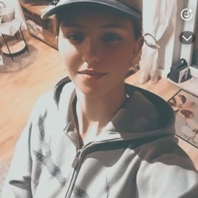 Laura, Babysitter in Wermelskirchen