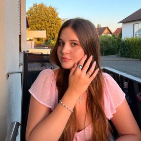 Chausseline, Babysitter in Herford