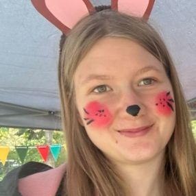 Vivien, Babysitter in Hameln