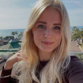 Vivien, Babysitter in Fürstenau