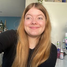 Mia, Babysitter in Offenburg