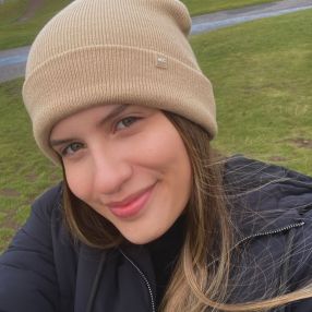 Sabrina, Babysitter in Hamburg