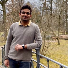 Srihas, Familie in Bayreuth