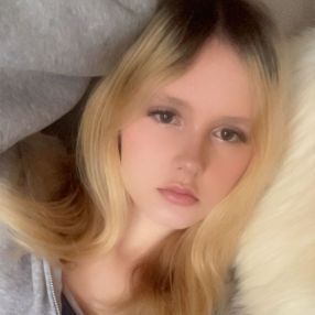 Zora, Babysitter in Oranienburg