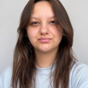 Syleena-Jaydee, Babysitter in Minden