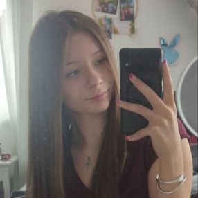 Joline, Babysitter in Stuhr