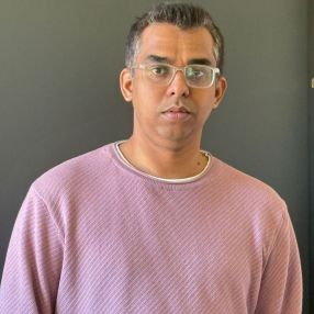 Naveen, Familie in Bielefeld