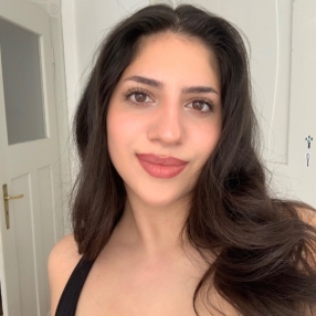 Kumsal, Babysitter in Stuttgart