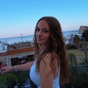 Alina, Babysitter in Heusenstamm