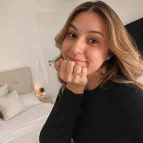 Florentina, Babysitter in Neuwied