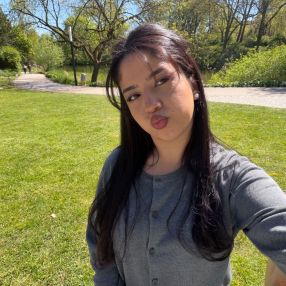 Nargez, Babysitter in Hamburg