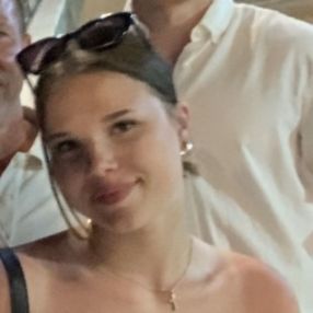 Sina, Babysitter in Bergisch Gladbach