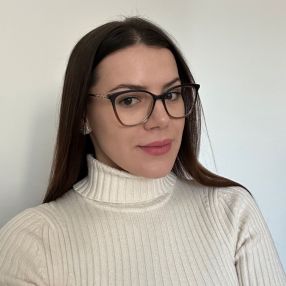 Roksolana, Babysitter in München
