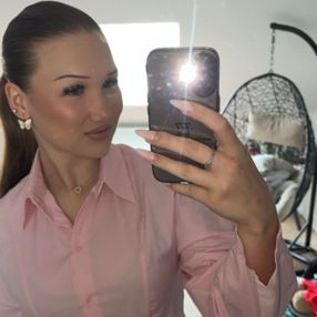 Weronika, Babysitter in Wesel