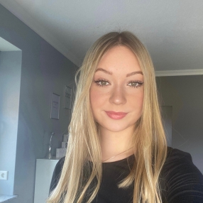 Sophia, Babysitter in Saterland