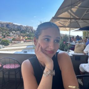 Dani, Babysitter in Ahrensburg