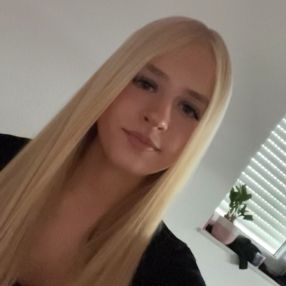 Nienke, Babysitter in Wiefelstede