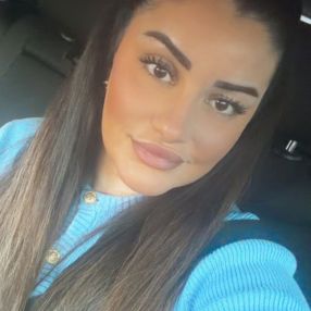 Arpine, Babysitter in Schwerin