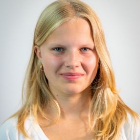Annika, Babysitter in Neu-Anspach