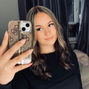 Amira, Babysitter in Soltau