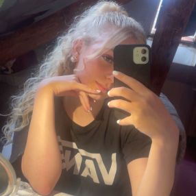 Sophie, Babysitter in Bitterfeld-Wolfen