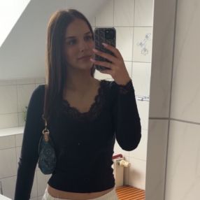 Amelie, Babysitter in Limburgerhof