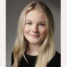 Luisa, Babysitter in Hatten