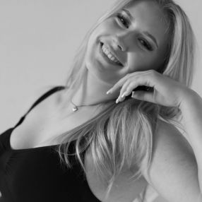Fiona, Babysitter in Meinerzhagen