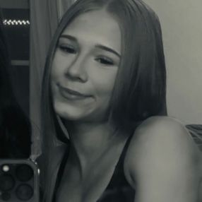 Lina, Babysitter in Brieselang