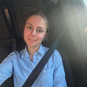 Lea, Babysitter in Rellingen