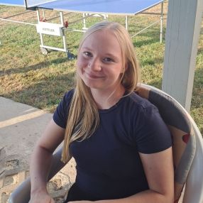 Jenny, Babysitter in Rietberg