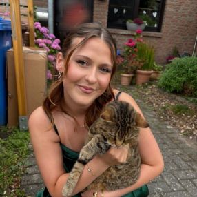 Miriam, Babysitter in Willich