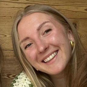 Emily, Babysitter in Regensburg