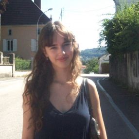 Sienna, Babysitter in Darmstadt