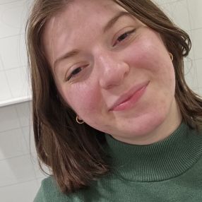 Jasmin, Babysitter in Freiburg im Breisgau