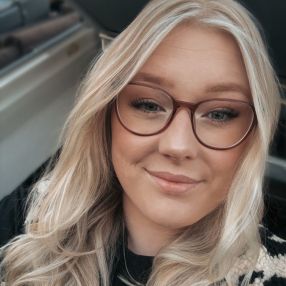 Aileen, Babysitter in Hattingen