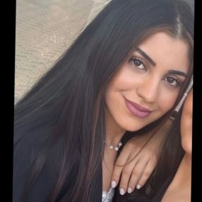 Büsra, Babysitter in Gütersloh