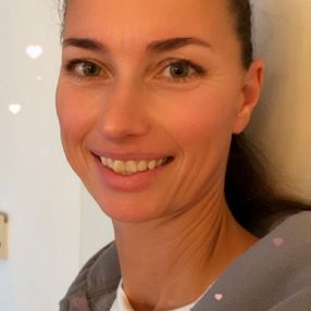 Sylvia, Babysitter in Hattingen