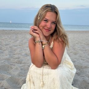 Nastja, Babysitter in Minden