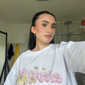 Chiara, Babysitter in Köln
