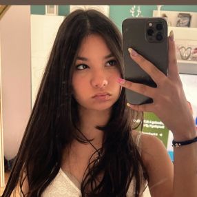 Maya, Babysitter in Friedrichshafen