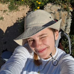 Lucy, Babysitter in Ulm