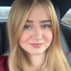 Leonie, Babysitter in Kulmbach