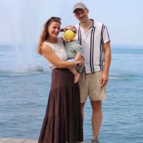 Nelli, Family in Dresden