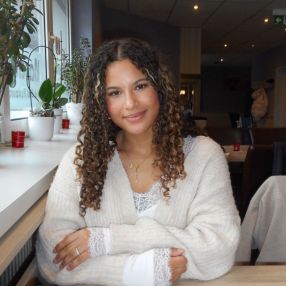 Noura, Babysitter in Lüneburg