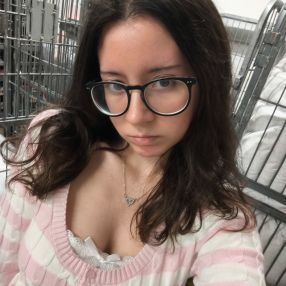 Gina, Babysitter in Köln