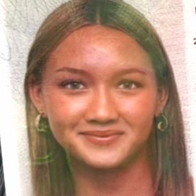 Mia, Babysitter in Köln