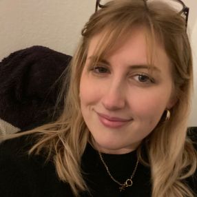 Nina, Babysitter in Leipzig