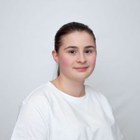 Mia, Babysitter in Hattingen